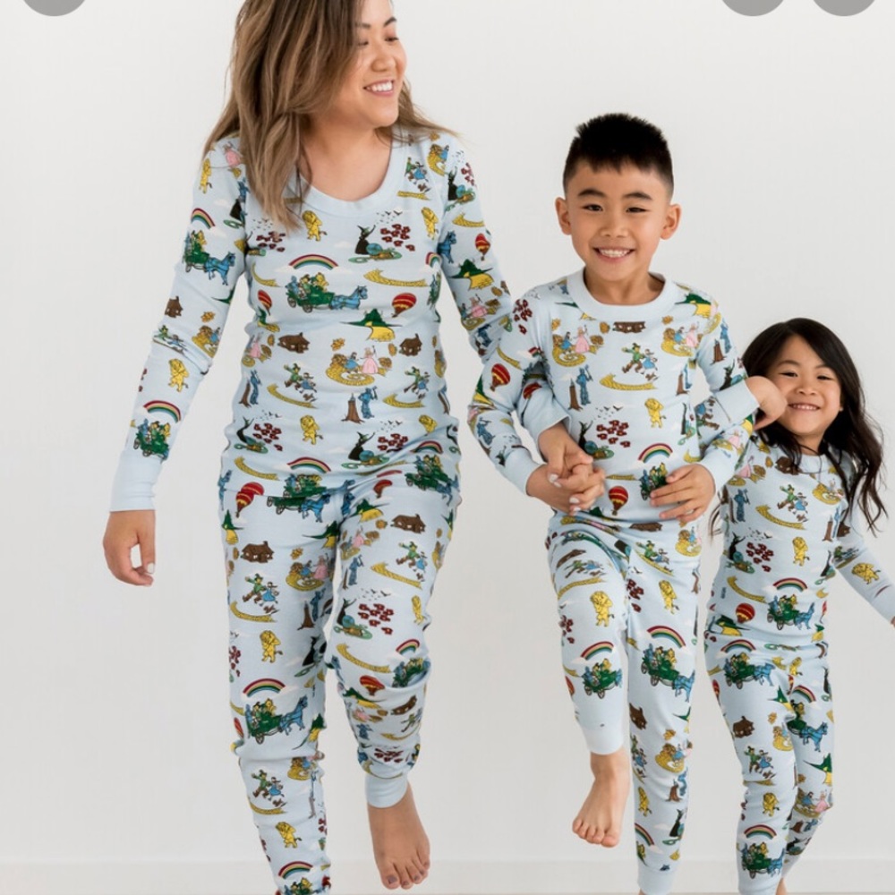 Hanna Anderson Wizard of Oz PJ Pajamas set top small bottom xs